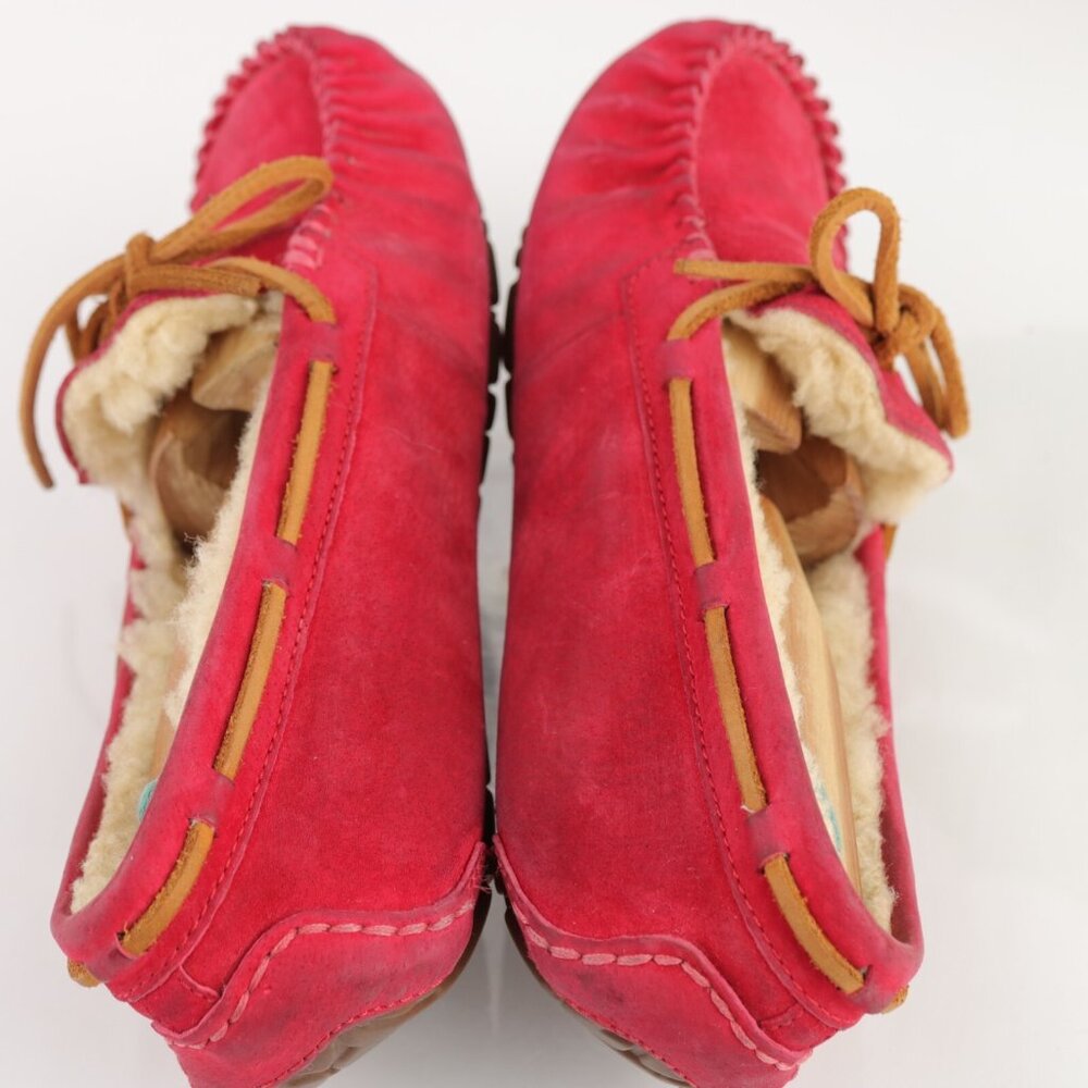 Ugg Womens Dakota Slip On Shoe Size 7 Red Suede Shearling‎ Sherpa Moccasin - Picture 7 of 12